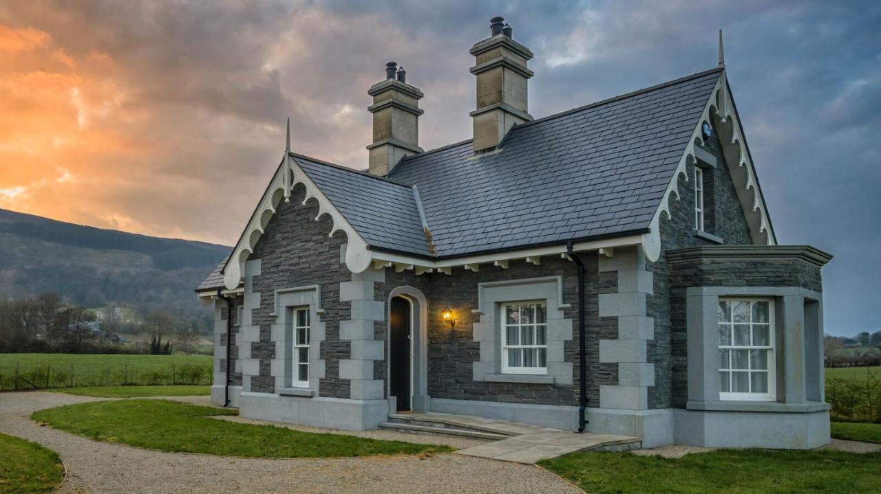Hotel Killeavy Castle Estate Meigh Exterior foto